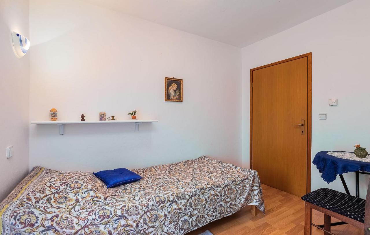 Appartamento Jelena Porec Esterno foto