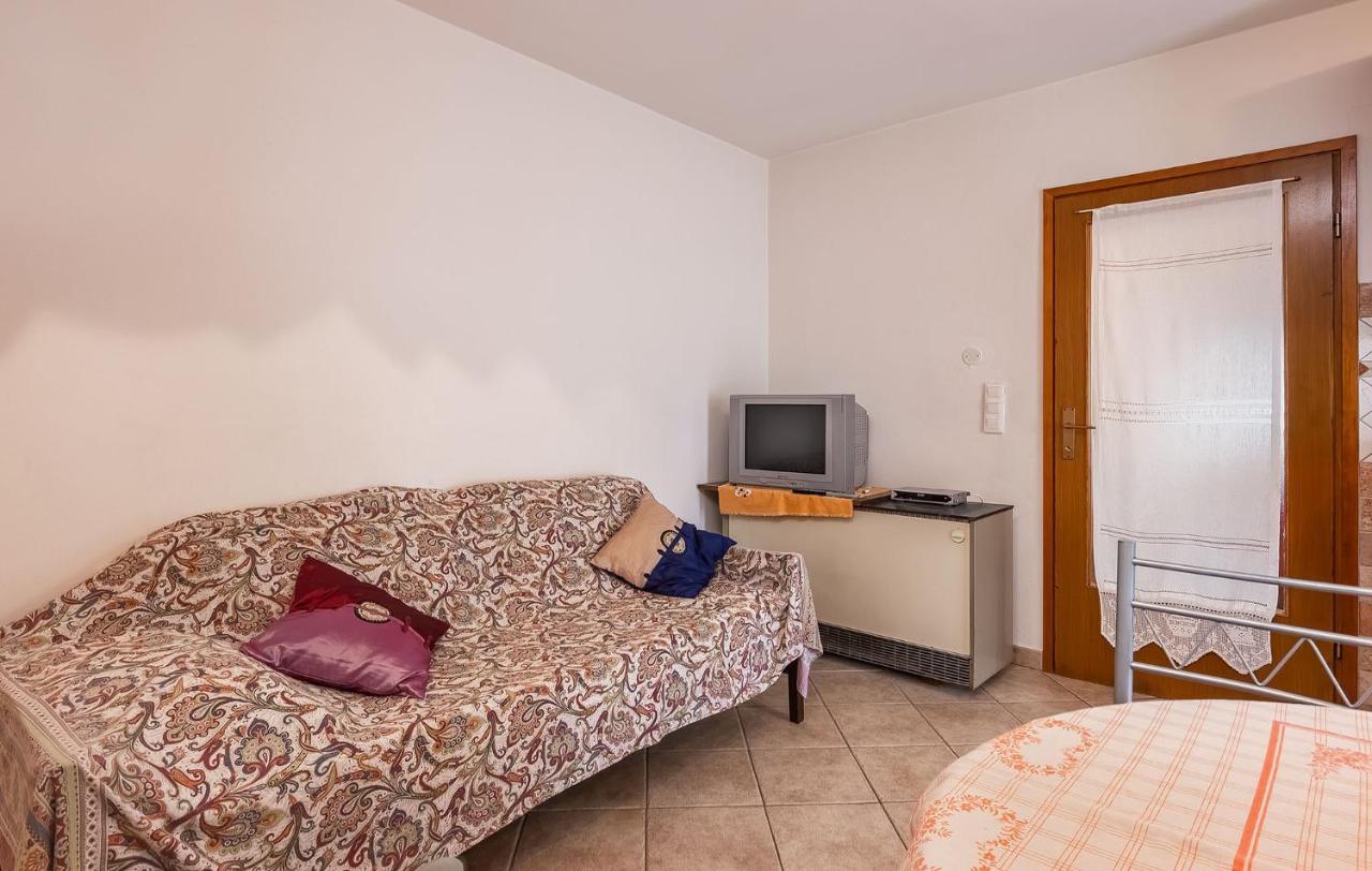 Appartamento Jelena Porec Esterno foto