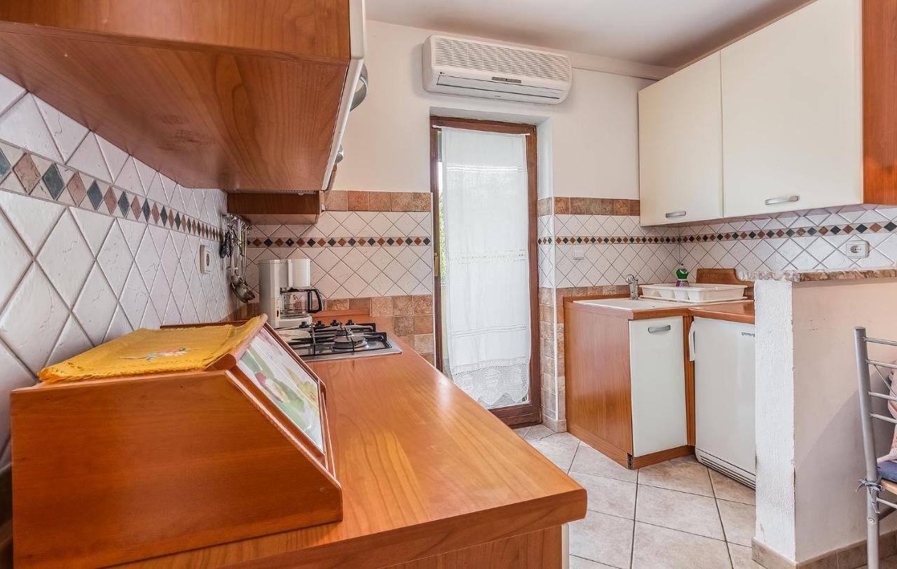 Appartamento Jelena Porec Esterno foto